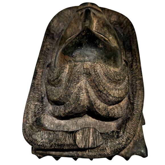 Tribal Wall Sculpture Mask of Woman Unknown Tribe or Peoples-Late 20th Century - Picture 6 of 7
